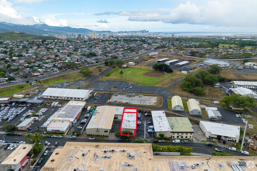 More Photos Of 4355 Lawehana St, Honolulu Industrial For Sale