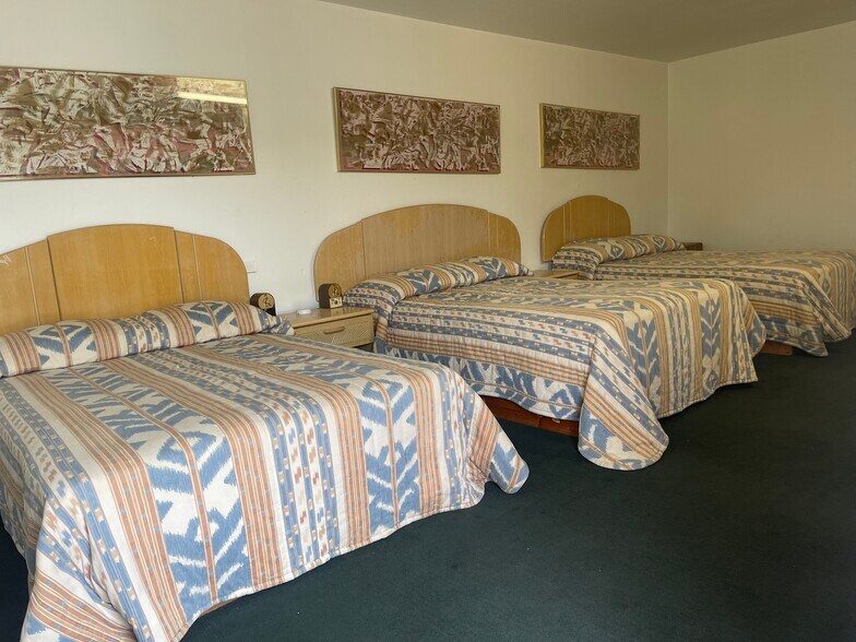 More Photos Of 3257 SW Military Dr, San Antonio Hotel For Sale