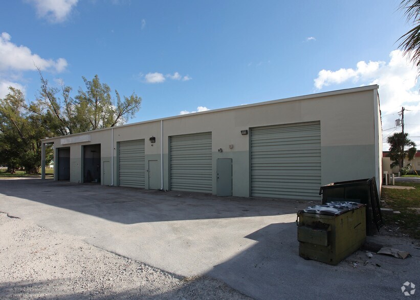 More Photos Of 37-53 NE 1st Ter, Deerfield Beach Warehouse For Lease