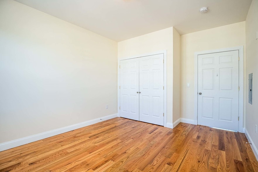 More Photos Of 1609-1611 Springfield Ave, Maplewood Apartments For Lease