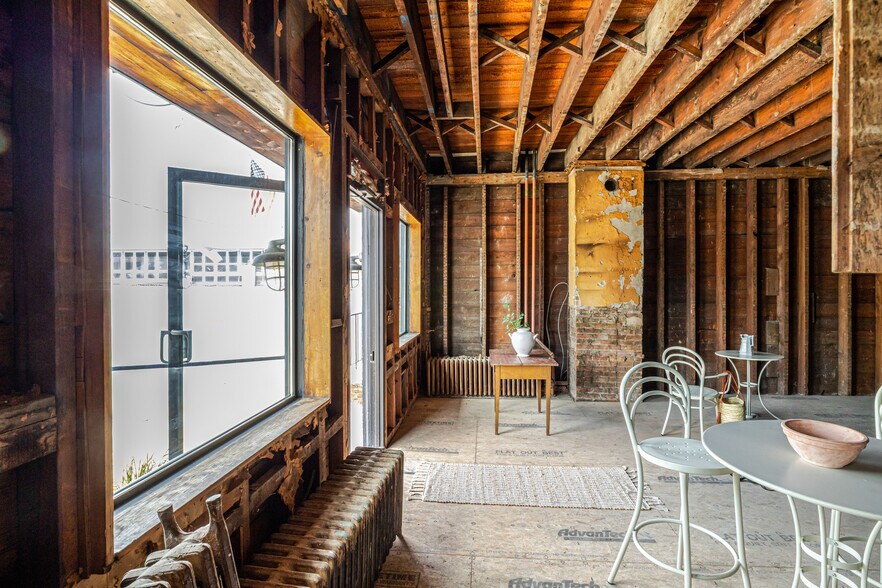 More Photos Of 744 Warren St, Hudson Storefront Retail Residential For Sale
