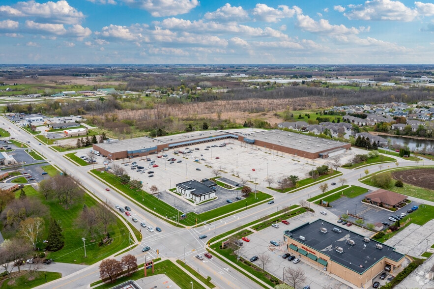 More Photos Of 2615 Eastern Ave, Plymouth Unknown For Lease