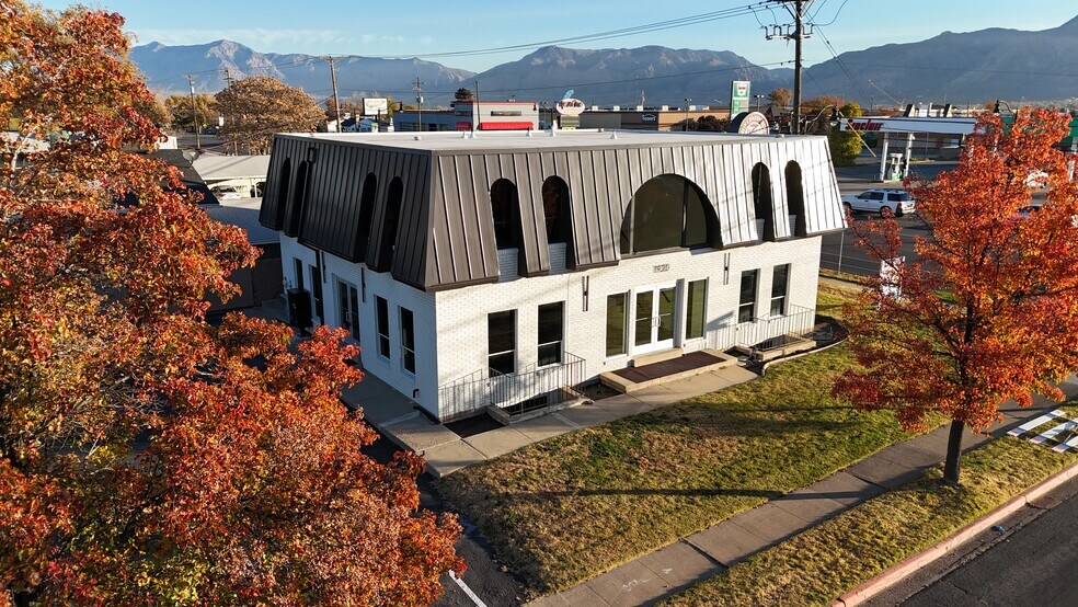 More Photos Of 1920 W 5200 S, Roy Office For Lease