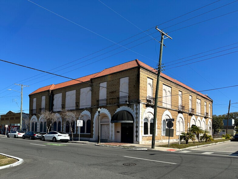 Primary Photo Of 2001 N Howard Ave, Tampa Office For Sale