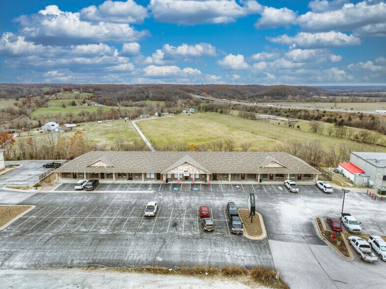 More Photos Of 493 E Highway 76, Anderson Office For Sale