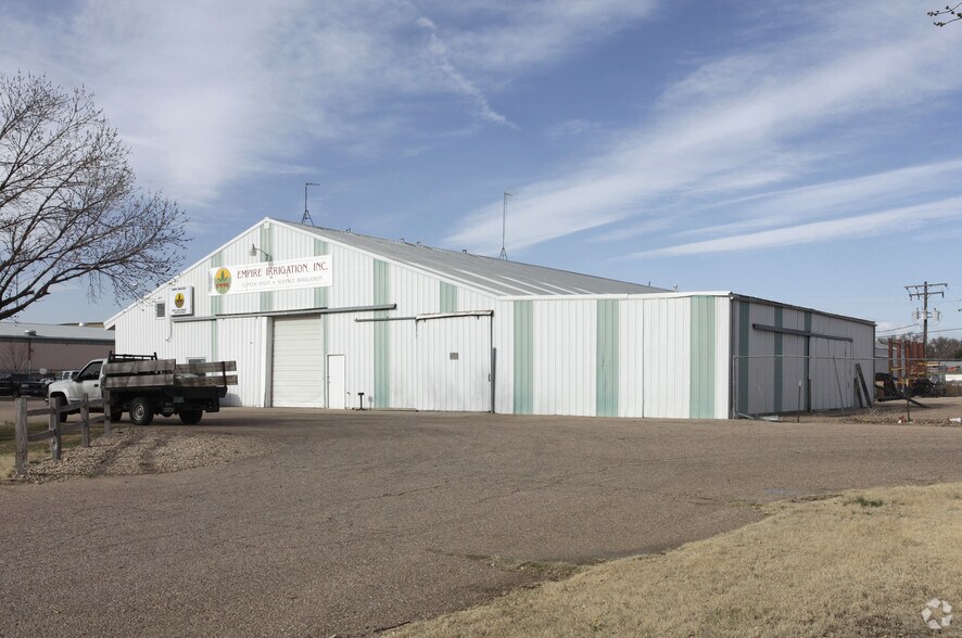 More Photos Of 2303 2nd Ave, Greeley Warehouse For Sale