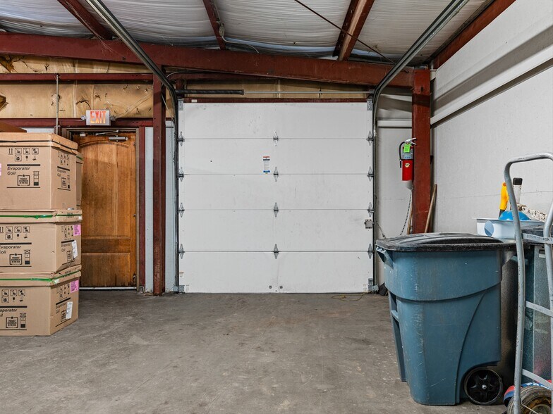 More Photos Of 24 Old County Home Rd, Asheville Light Distribution For Sale