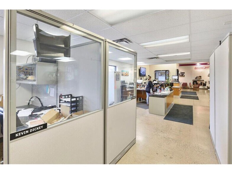 More Photos Of 2629 Clearwater Rd, Saint Cloud Warehouse For Sale