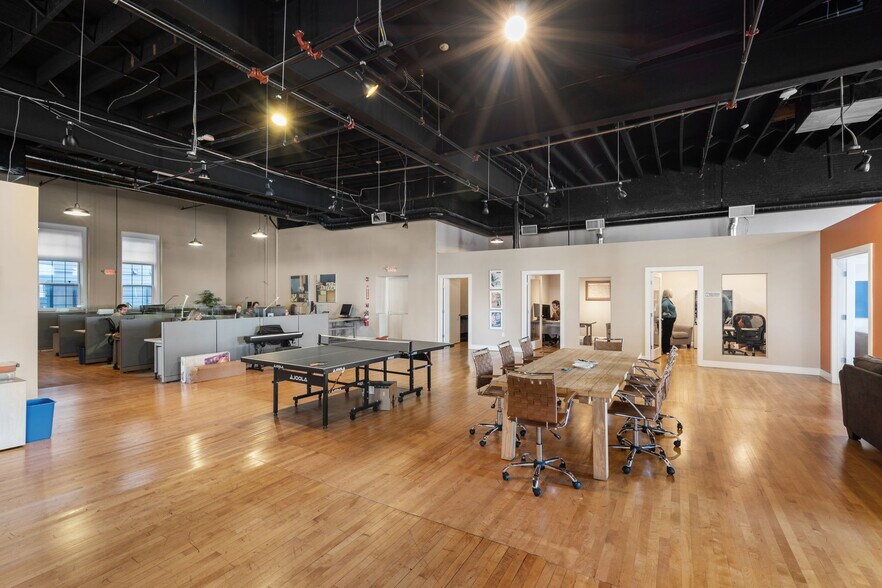 More Photos Of 24 Cambridge St, Charlestown Loft Creative Space For Sale