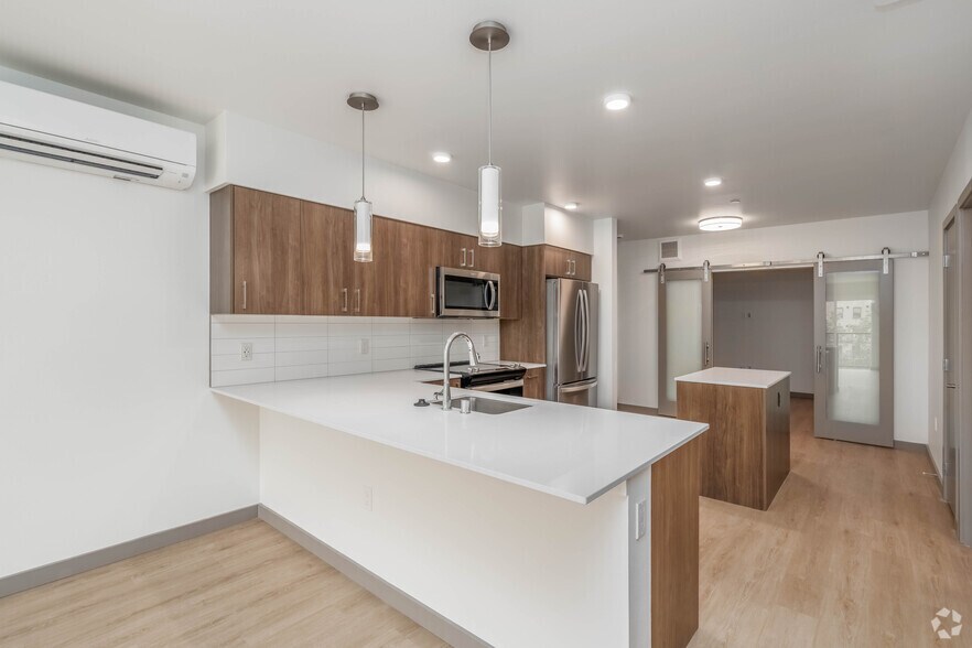 More Photos Of 110 Roy St, Seattle Apartments For Lease