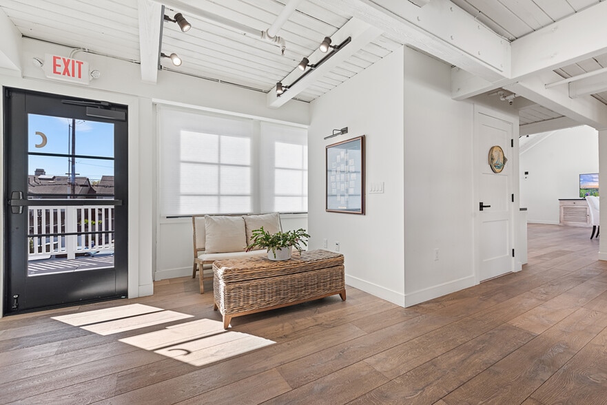More Photos Of 24532 Del Prado, Dana Point Storefront Retail Office For Lease