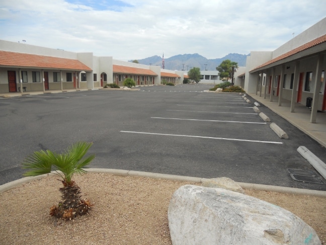 More Photos Of 2100 N Wilmot Rd, Tucson Light Manufacturing For Lease