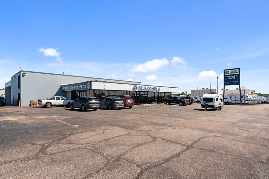 More Photos Of 3204-3208 E Platte Ave, Colorado Springs Auto Dealership For Sale