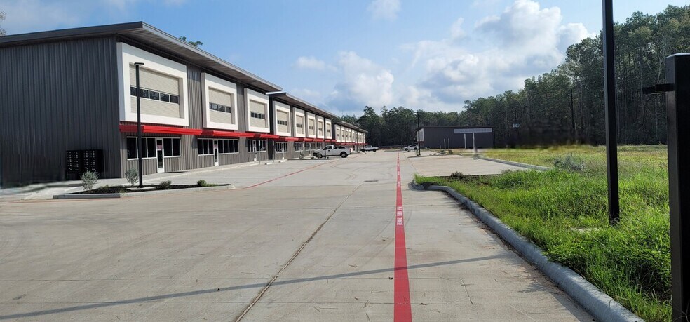 More Photos Of 28408 Sweetgum Rd, Magnolia Warehouse For Lease