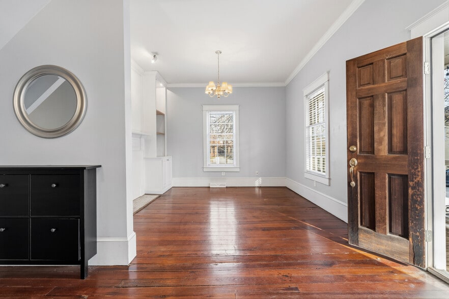 More Photos Of 405 Morson St, Raleigh Office For Sale