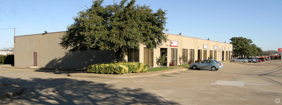 Primary Photo Of 4545-4557 S Westmoreland Rd, Dallas Light Distribution For Lease