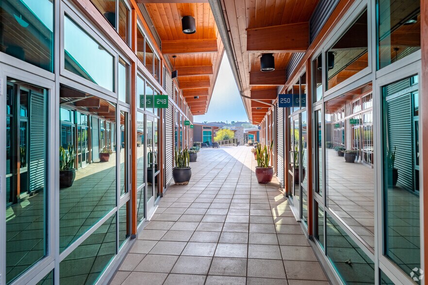 More Photos Of 662 Encinitas Blvd, Encinitas Office For Lease