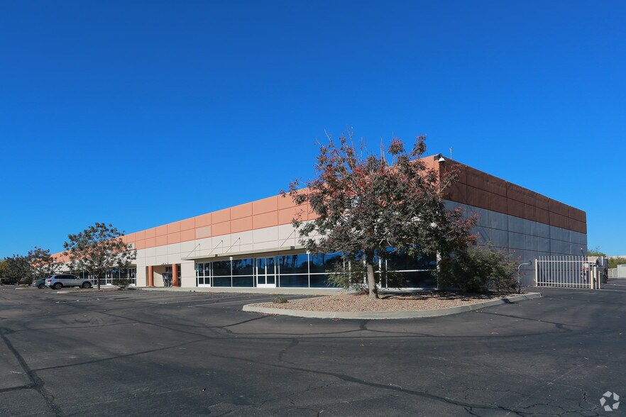 More Photos Of 3280 E Hemisphere Loop, Tucson Light Manufacturing For Lease