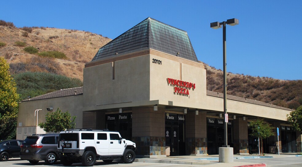More Photos Of 28070-28124 Bouquet Canyon Rd, Santa Clarita Unknown For Lease