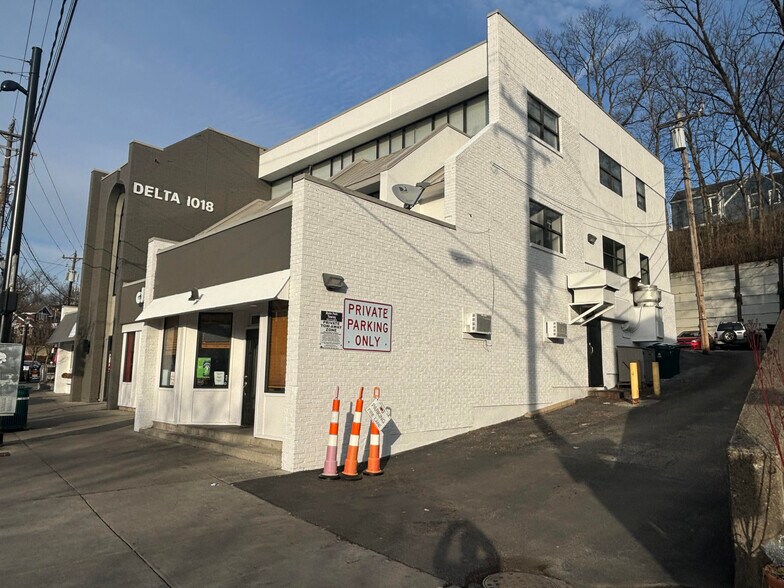 More Photos Of 1018 Delta Ave, Cincinnati Office For Lease