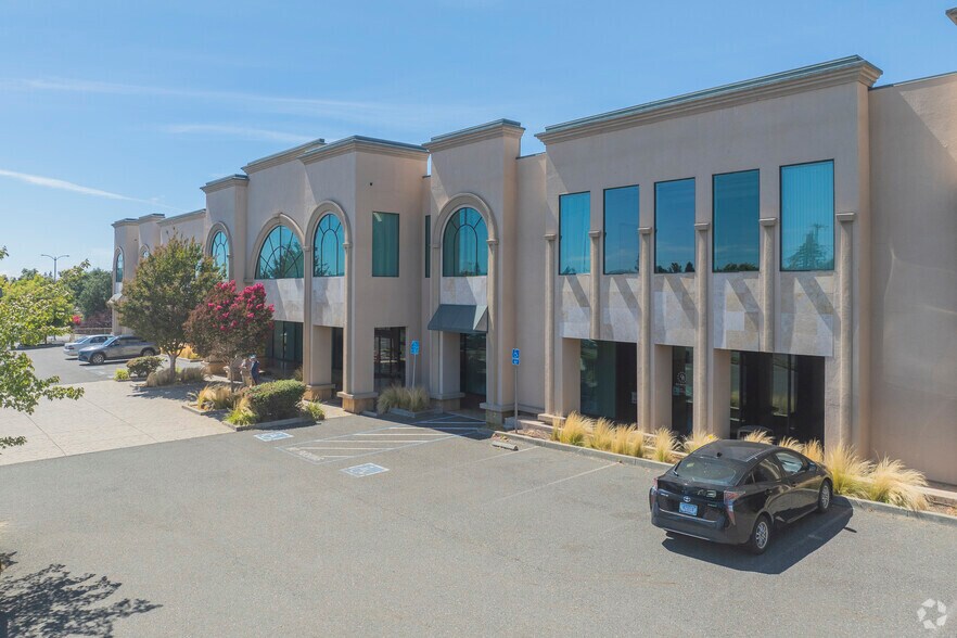 More Photos Of 41111 Mission Blvd, Fremont Office For Lease