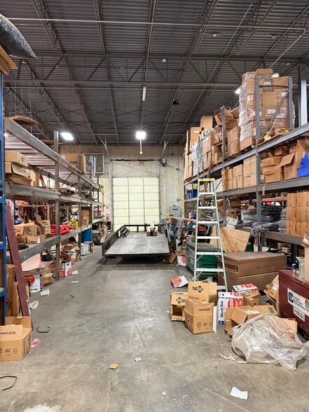 More Photos Of 4161 Getwell Rd, Memphis Warehouse For Sale