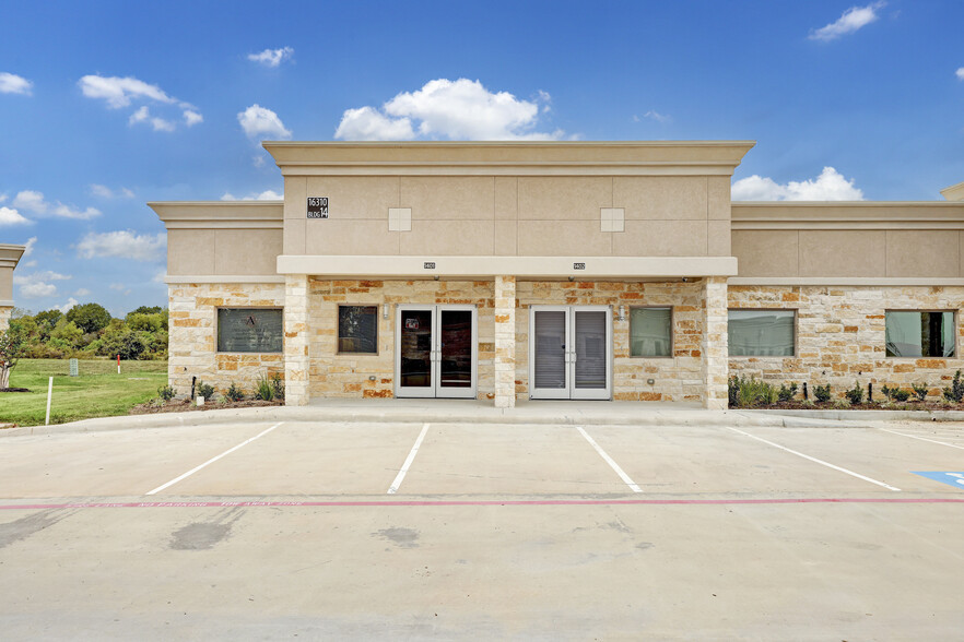 Primary Photo Of 16310 Tomball Parkway #1401, Houston Showroom For Lease