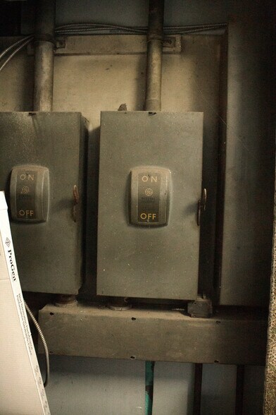 More Photos Of 5362 NY-41, Smithville Flats Industrial For Lease