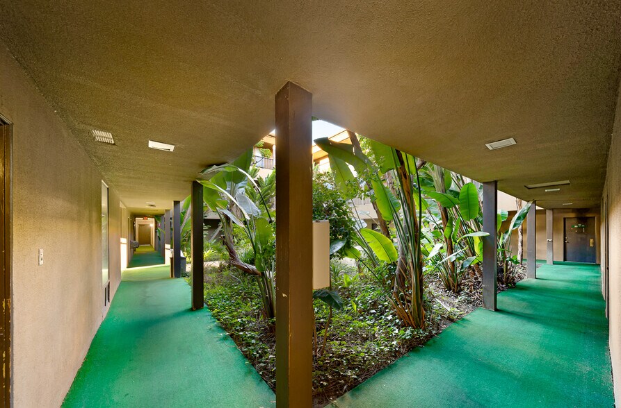 More Photos Of 815 3rd Ave, Chula Vista Office For Sale