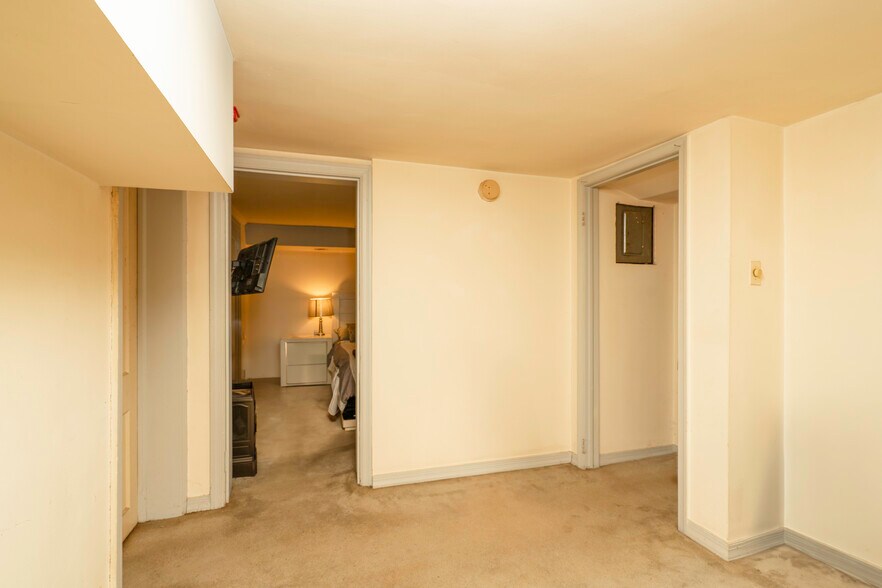 More Photos Of 1900 Old York Rd, Abington Apartments For Sale