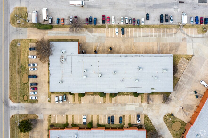 More Photos Of 12101 E 51st St, Tulsa Unknown For Lease