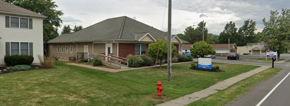 Primary Photo Of 5840 Goodrich Rd, Clarence Center Daycare Center For Lease