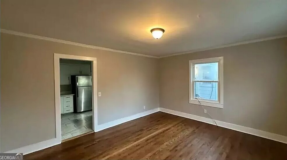 More Photos Of 305 S Walnut St, Greensboro Apartments For Sale