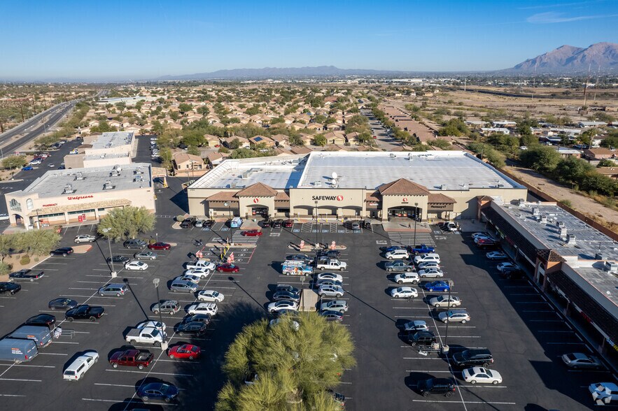 More Photos Of 2140 W Grant Rd, Tucson Supermarket For Lease