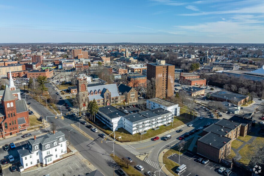 More Photos Of 100 Park Pl, Pawtucket Multifamily For Sale
