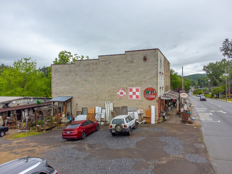 More Photos Of 153 E Palmer St, Franklin Storefront Retail Office For Sale