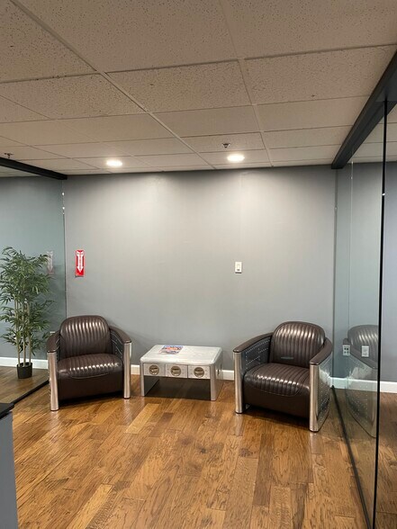 More Photos Of 290 W Orange Show Rd, San Bernardino Warehouse For Sale