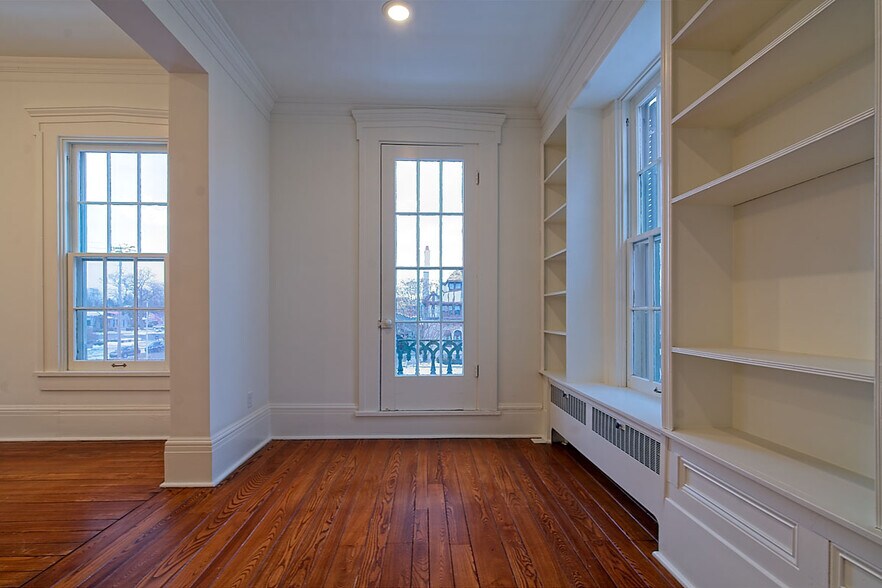 More Photos Of 312 Main, Troy Office For Lease