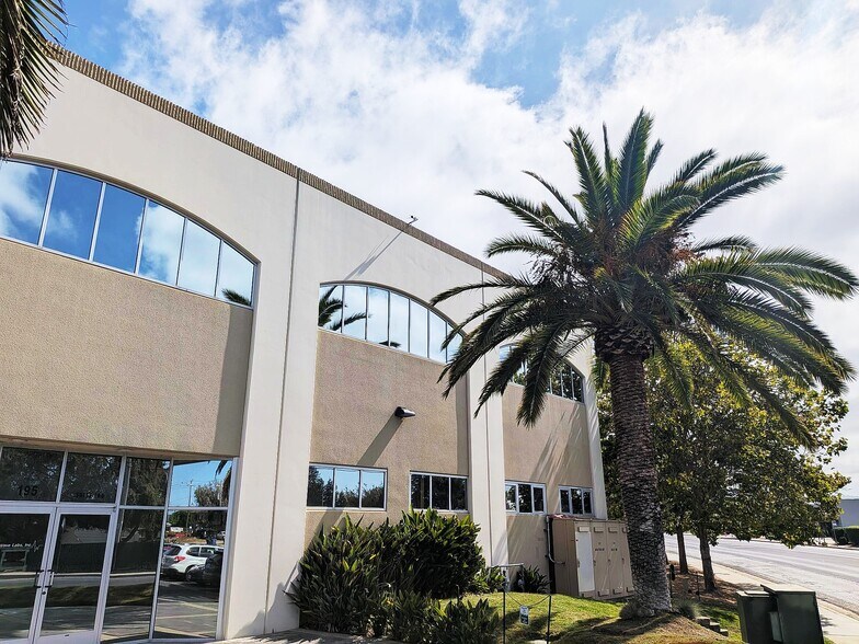 More Photos Of 195 Aviation Way, Watsonville Light Distribution For Lease