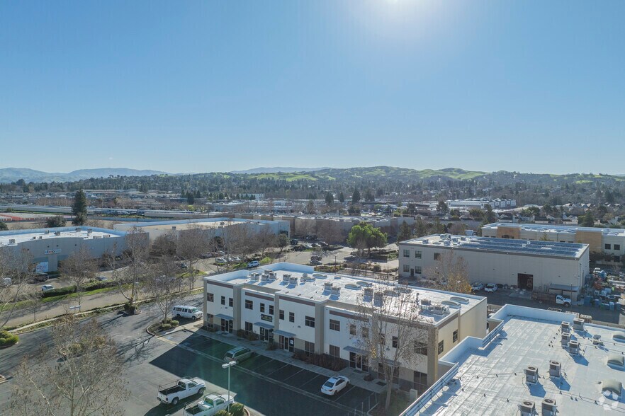 More Photos Of 435 Boulder Ct, Pleasanton Office For Sale