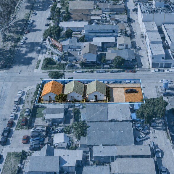 Primary Photo Of 1027 S 32nd St, San Diego Apartments For Sale