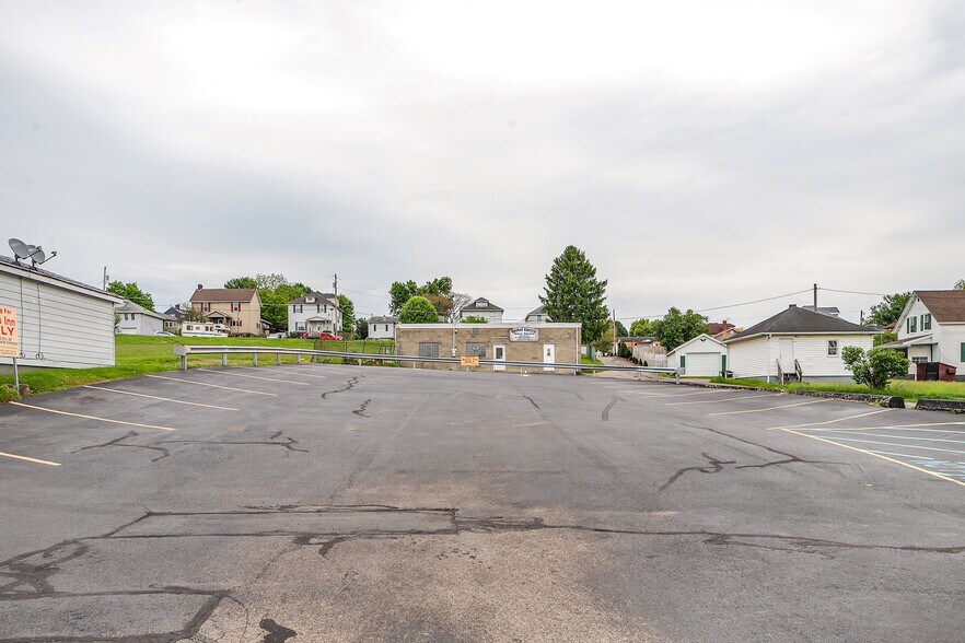 More Photos Of 277 N Gallatin Ave, Uniontown Apartments For Sale