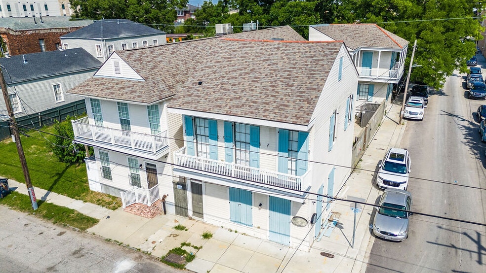 More Photos Of 1201 Baronne St, New Orleans Hotel For Sale