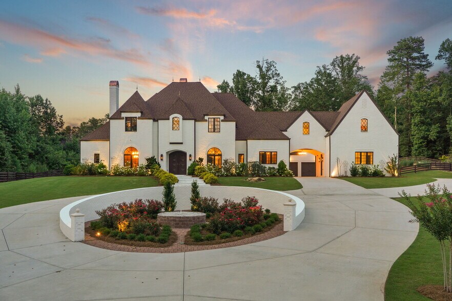 Primary Photo Of 2242 Shoal Creek Rd, Buford Specialty For Sale