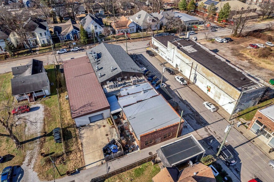 More Photos Of 306 Wilburn st, Nashville Restaurant For Sale