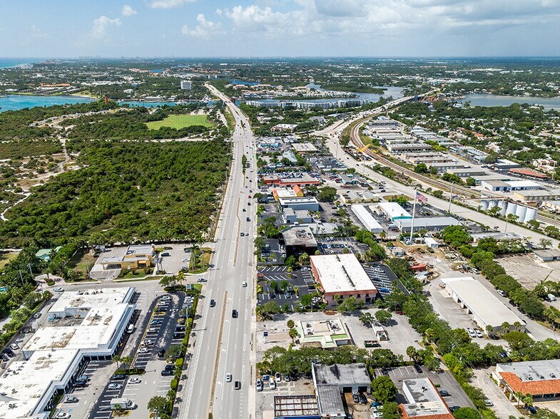 More Photos Of 218 S US Highway One, Tequesta Office For Lease