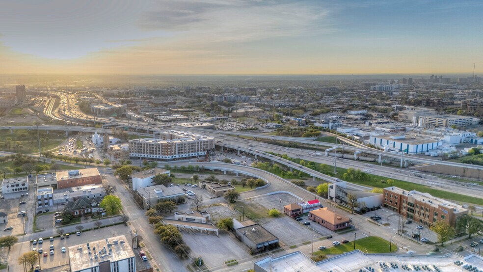 More Photos Of 1412 Ballinger St, Fort Worth Land For Sale