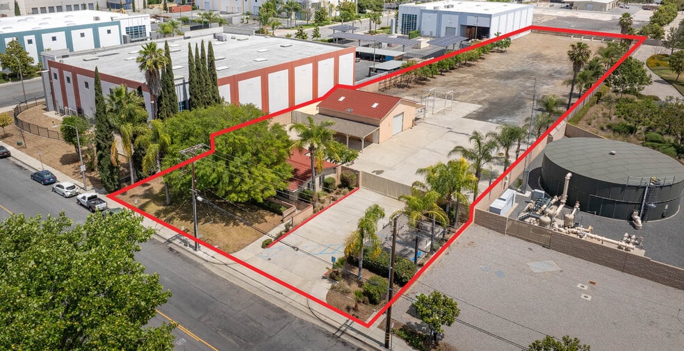 Primary Photo Of 2023 S Bon View Ave, Ontario Industrial For Sale