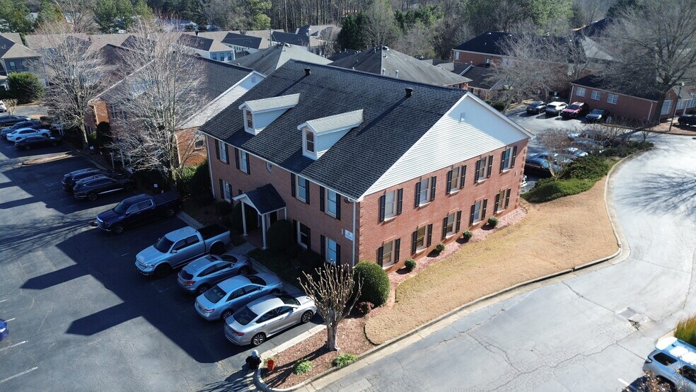 More Photos Of 2440 Sandy Plains Rd, Marietta Office For Sale