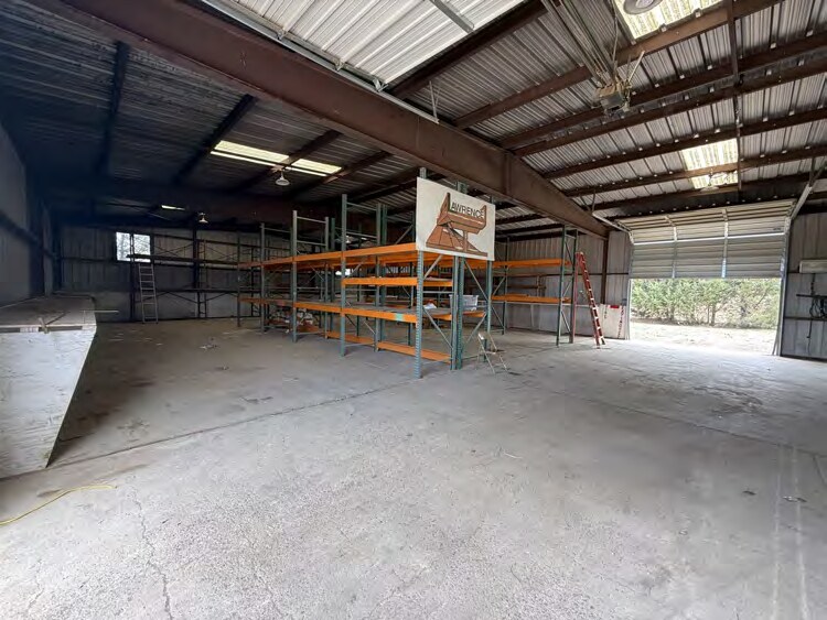 More Photos Of 9002 Moore Rd, Littleton Unknown For Lease